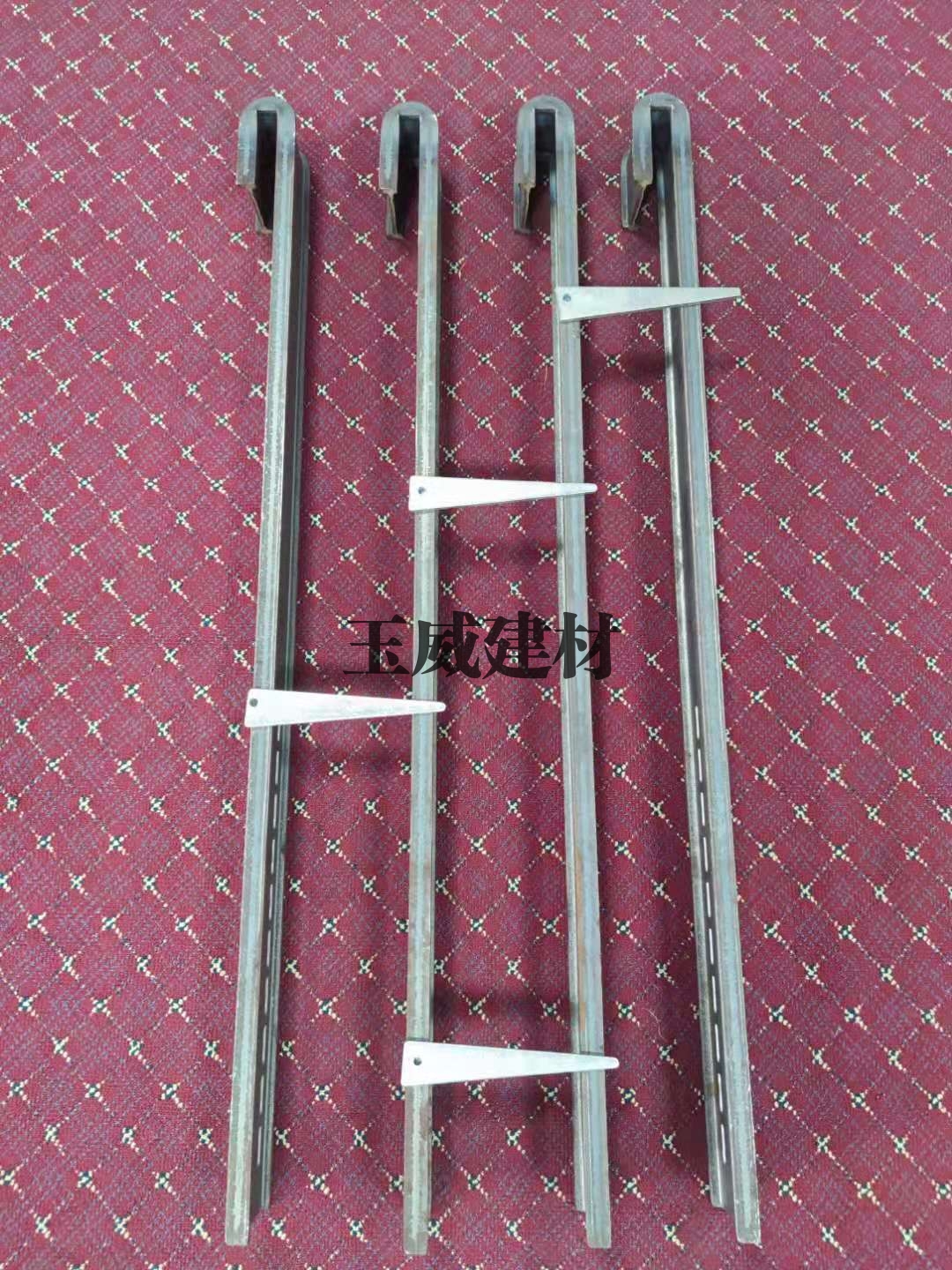 玉威方柱扣
